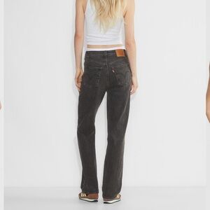 LEVI’S RIBCAGE JEANS